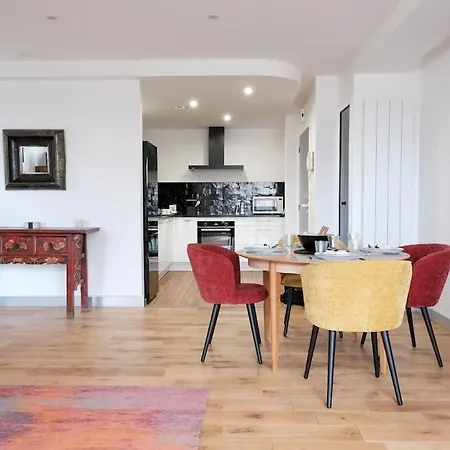 Le Joyau Des Parcs Classe 4 Etoiles Au Calme Avec Terrasse Apartment