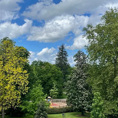 Le Joyau Des Parcs Classe 4 Etoiles Au Calme Avec Terrasse Apartment *
